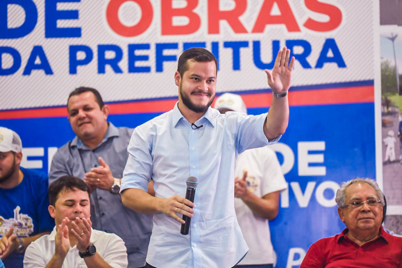 Coari vai asfaltar 100% dos bairros em 2018