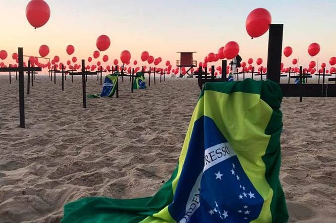 Plenário aprova 12 de março como Dia Nacional em Homenagem às Vítimas da Covid-19