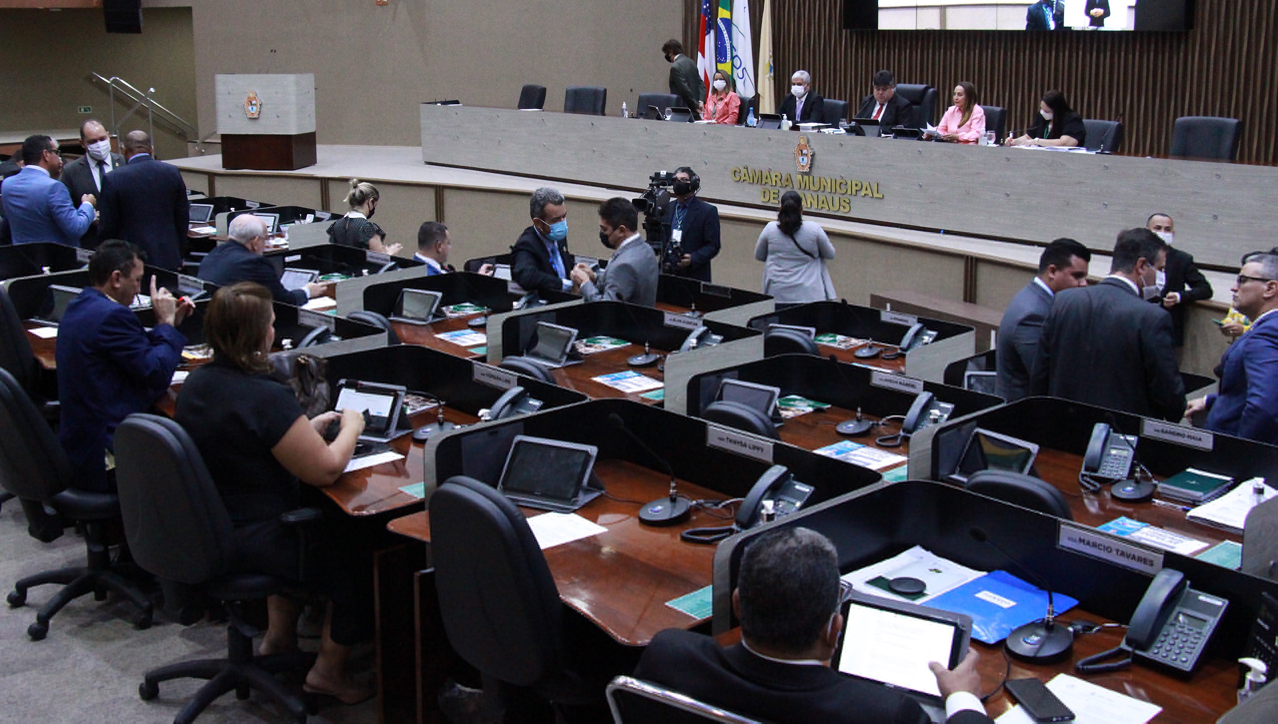 Indenização para servidores e médicos da Semsa é aprovado na Câmara Municipal de Manaus