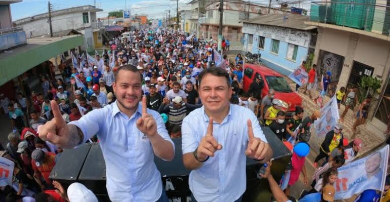 Adail Filho lança Keitton Pinheiro como candidato a prefeitura de Coari