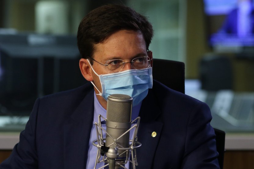 Auxílio Brasil começará a ser pago em novembro, diz ministro