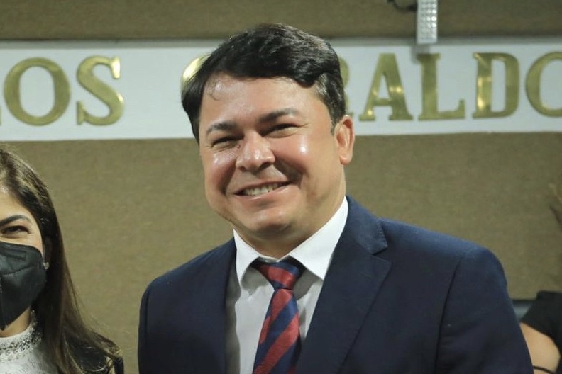 Keitton emite nota para desmentir Fake News de blog local