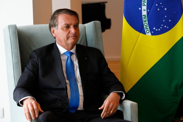 Bolsonaro diz que está 99% fechado com o PL