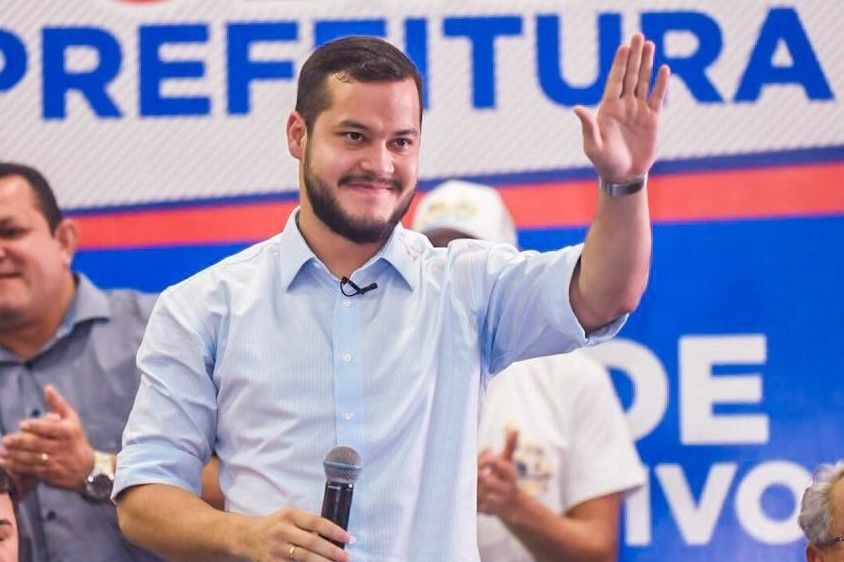 Adail Filho garante vaga na Câmara Federal com mais de 100 mil votos, prevê Durango