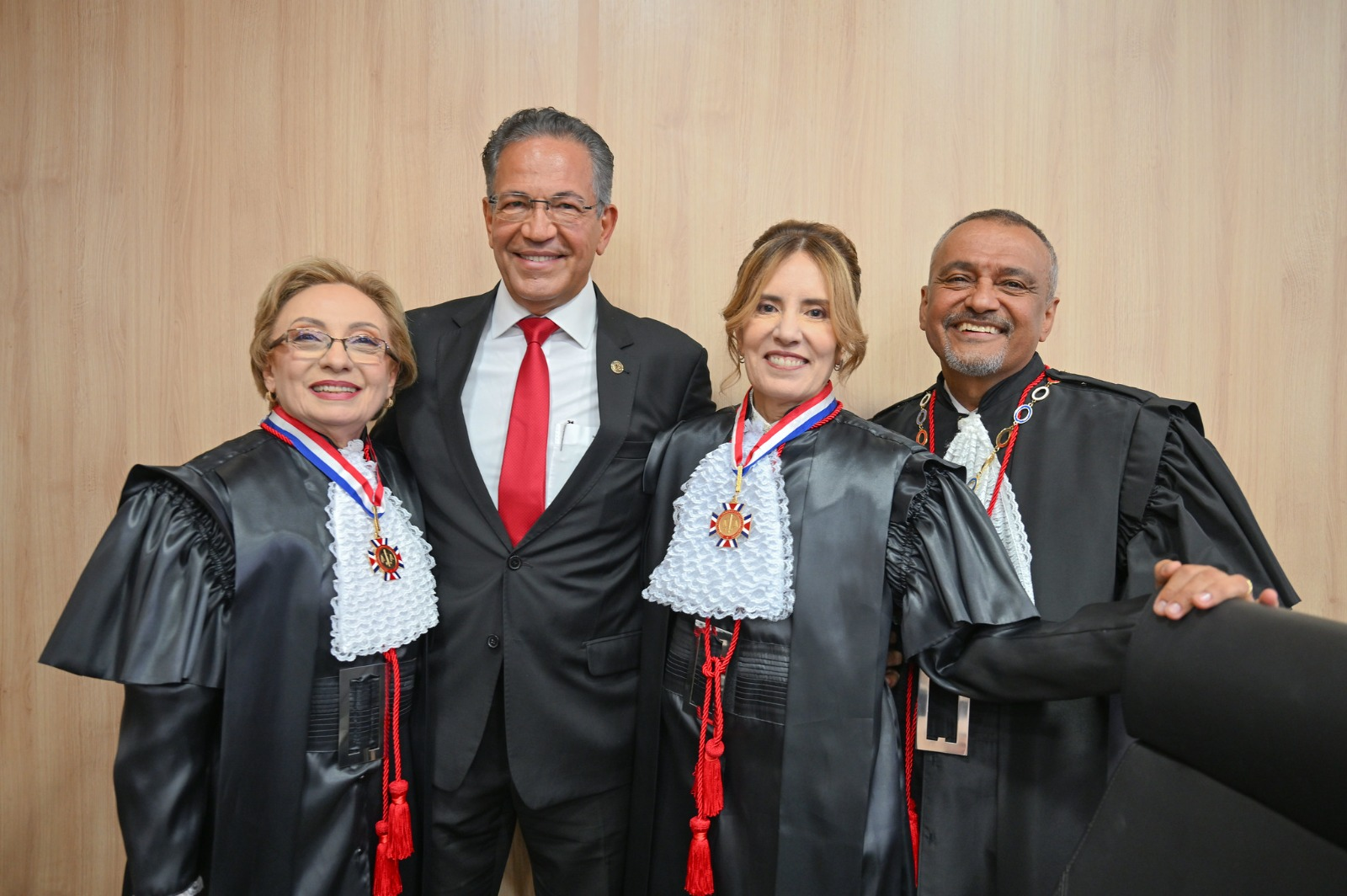 Tribunal de Justiça do Amazonas empossa novas desembargadoras em cerimônia prestigiada na capital