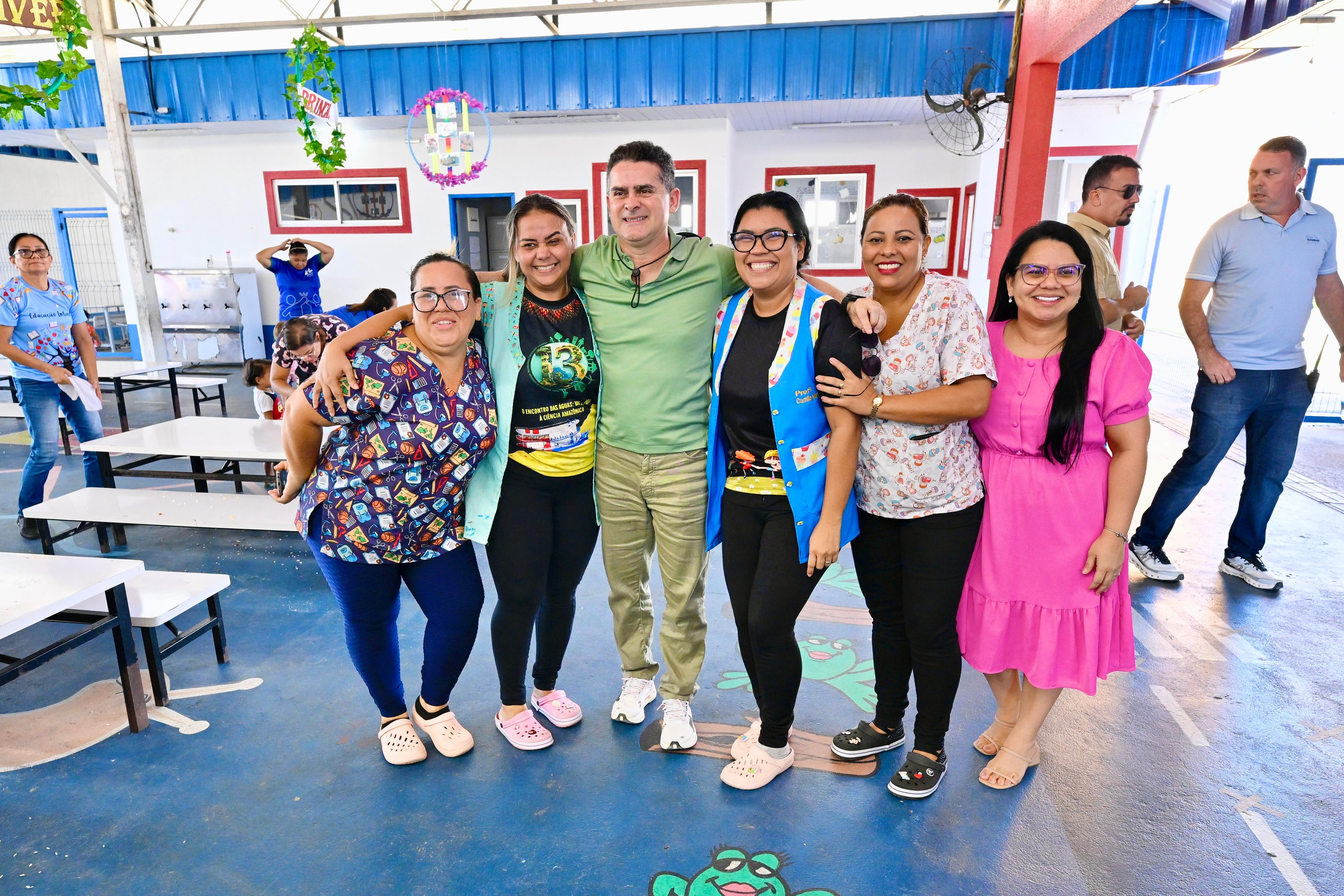 Prefeito David Almeida realiza visita à creche municipal Dalila Bentes Duarte e reforça compromisso com a qualidade da educação infantil