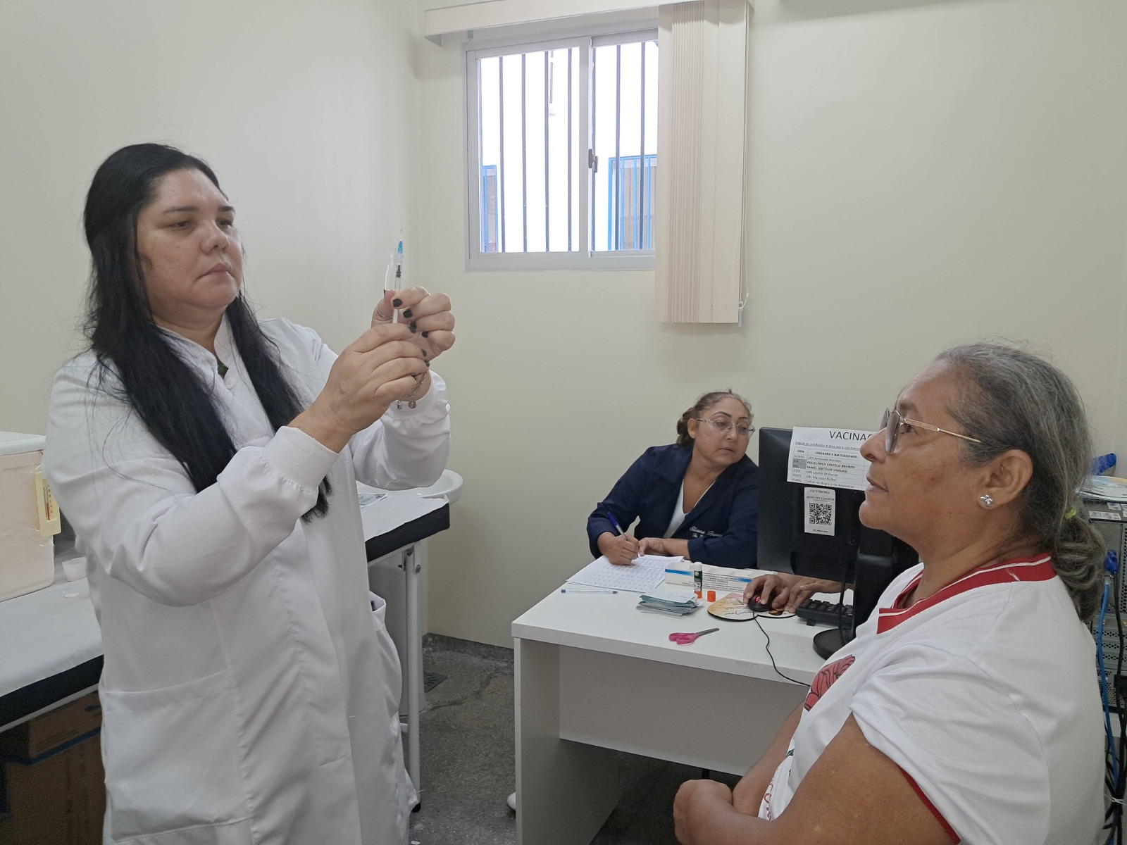 Prefeitura de Manaus inicia campanha contra a gripe com a meta de imunizar mais de 430 mil pessoas