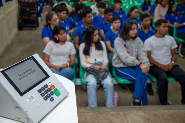 TRE-AM promove “Eleitor do Futuro” em Iranduba e incentiva a educação cidadã