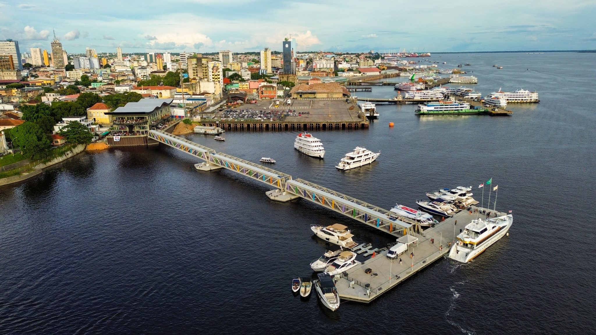 Com investimentos estratégicos, Manaus fortalece turismo e ganha destaque nacional e internacional