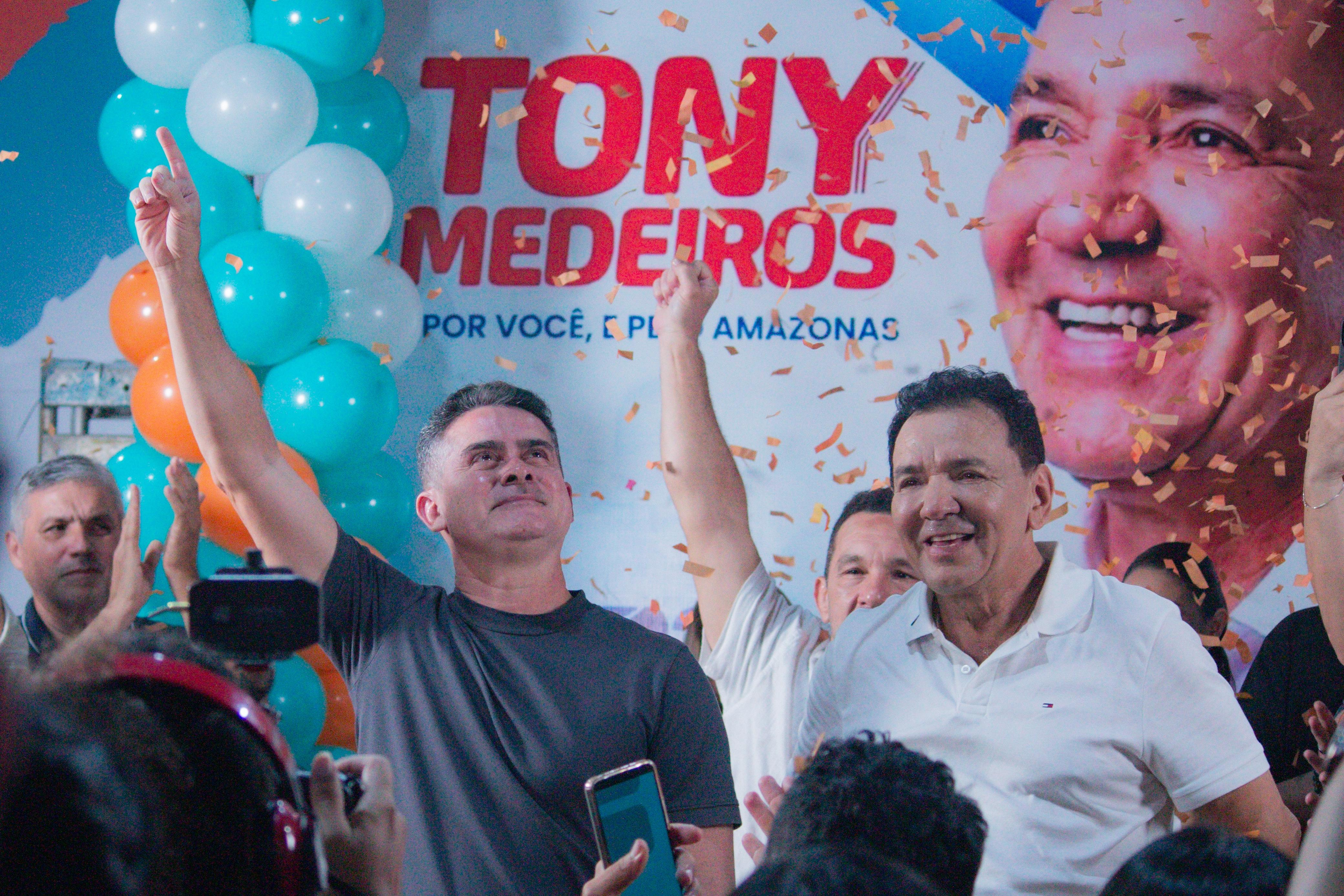 Tony Medeiros reúne milhares de pessoas no lançamento de sua pré-candidatura a deputado estadual