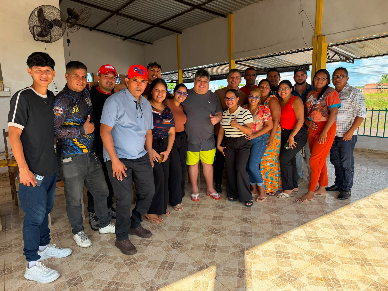 David Reis se reúne com lideranças em Iranduba e reforça compromisso com o desenvolvimento do município