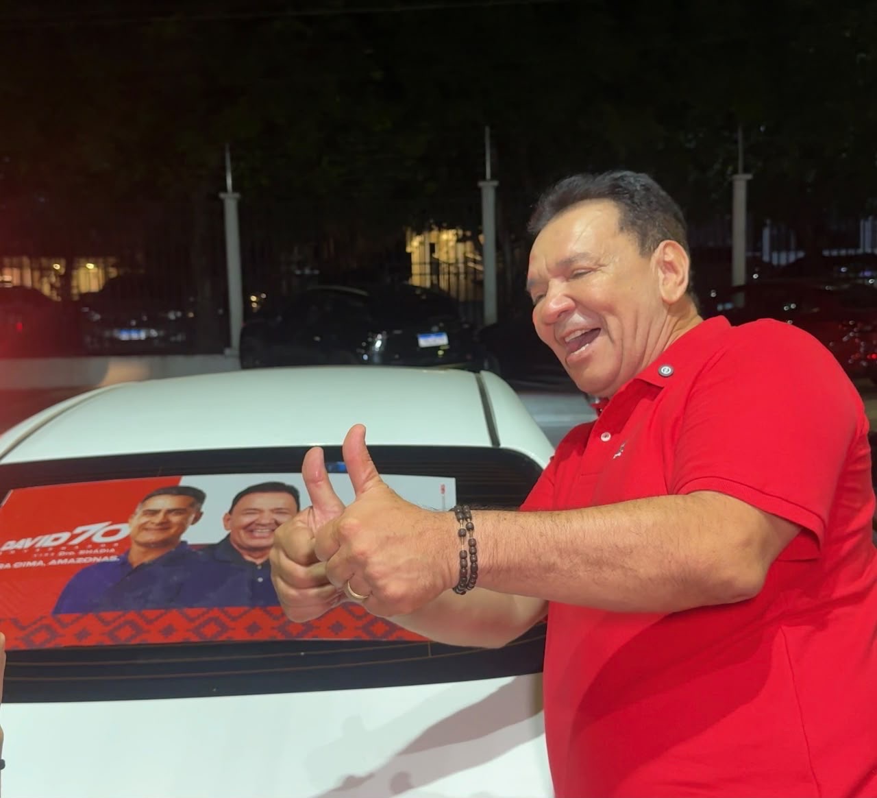 Tony Medeiros inicia campanha com adesivaço e destaca defesa da cultura amazônica