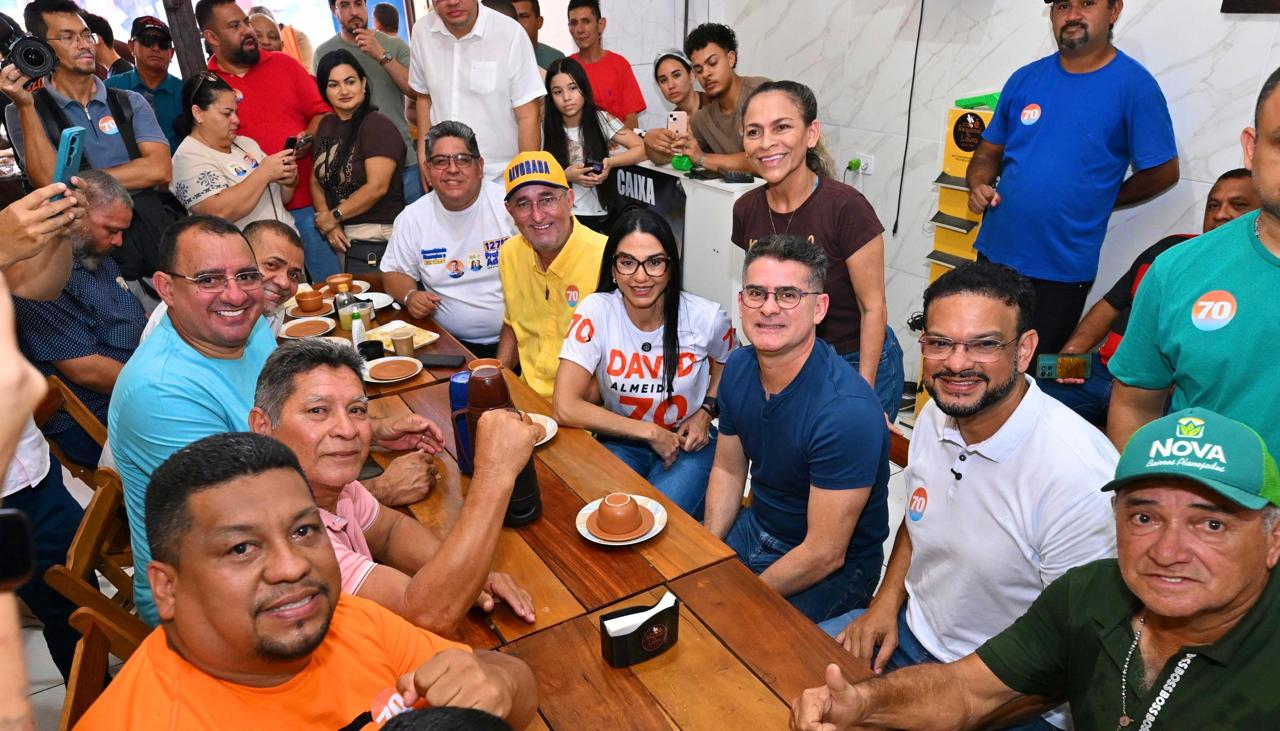 “Nossa prioridade é cuidar da saúde do Amazonas”, afirma David durante agenda na Redenção