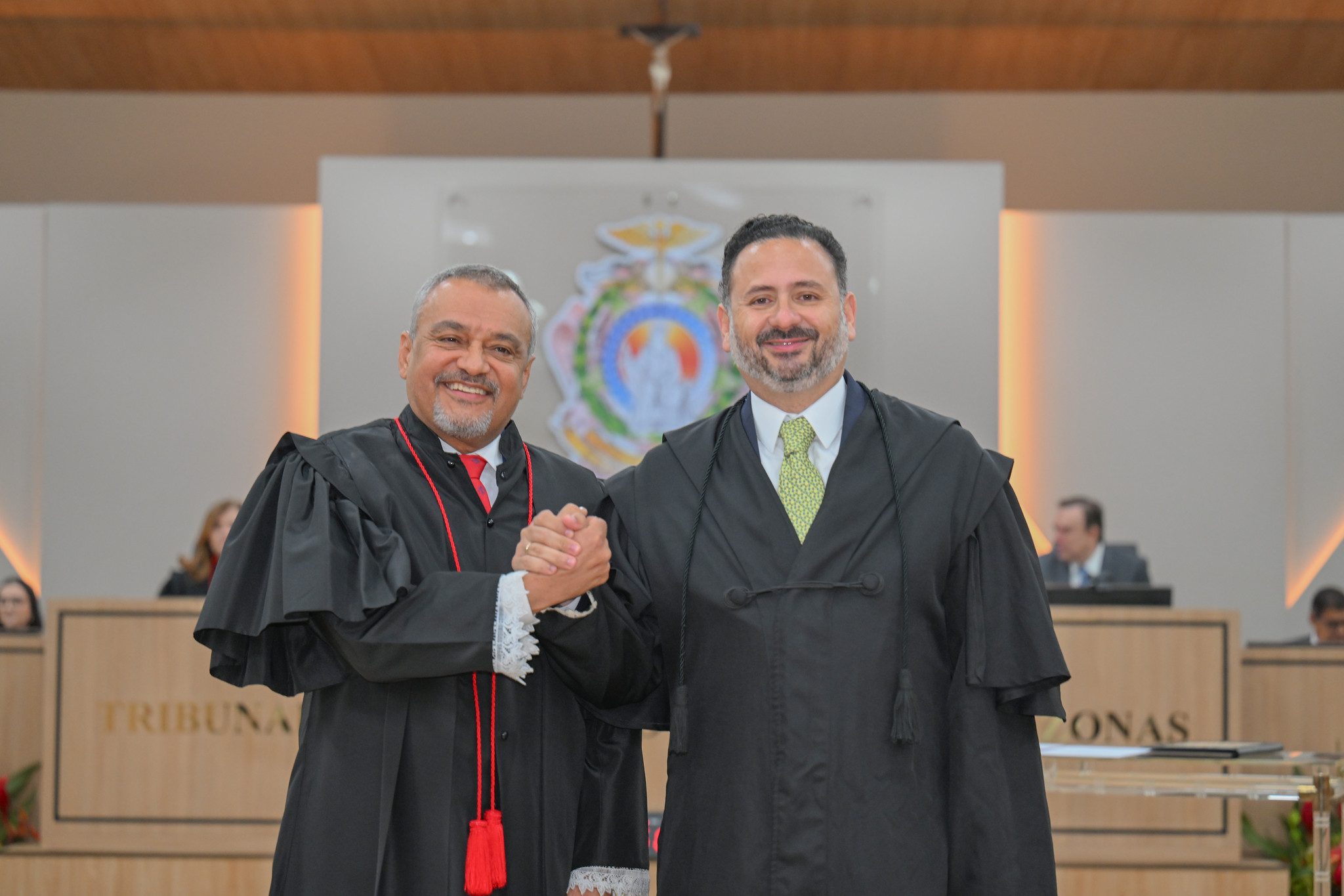 TJAM dá posse ao desembargador Marco Aurélio Choy