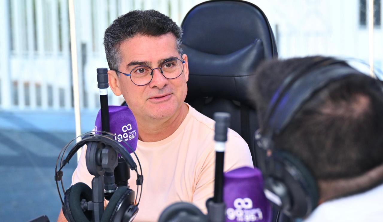 Auxílio de R$ 300 vai ajudar famílias e fortalecer o comércio”, afirma David