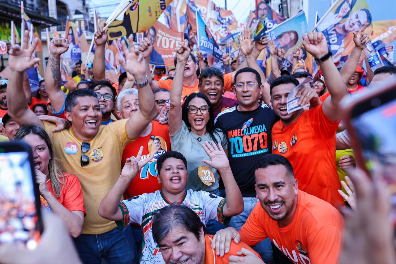 Dra. Shádia participa de caminhada na zona Sul de Manaus e David amplia mobilização pelo interior do Amazonas